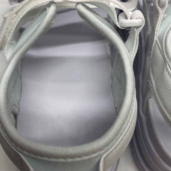 Women’s Nike Icon Classic sandal NA White DH0224-100 USED R mark inside size 9 - Picture 7 of 13